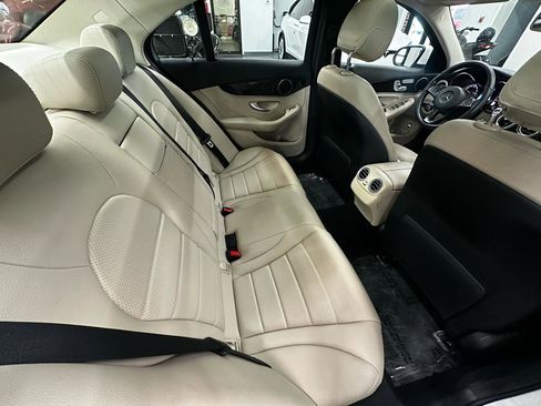 Used 2018 Mercedes-Benz C 300 Sedan w/ Premium Package image 17