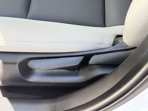 Used 2024 Toyota Corolla LE image 14