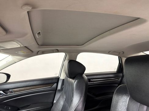 Used 2019 Honda Accord EX-L image 12