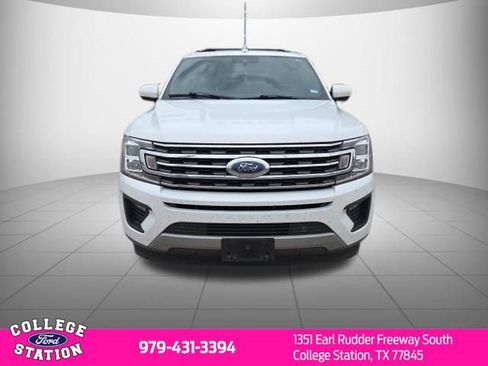 Used 2021 Ford Expedition XLT image 2