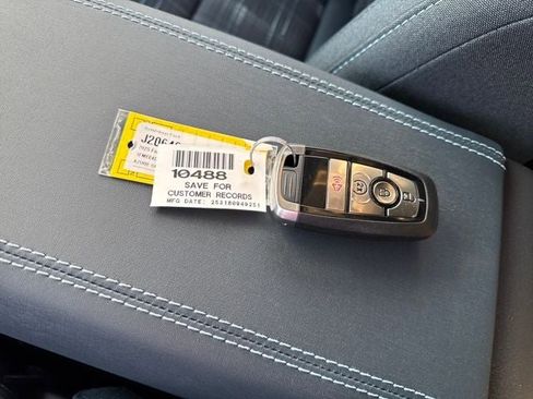 New 2025 Ford Bronco Heritage Edition image 28