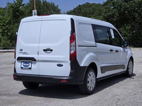 Used 2023 Ford Transit Connect XL FWD image 7