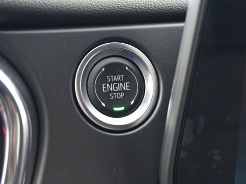 Used 2024 Chevrolet Blazer LT image 30