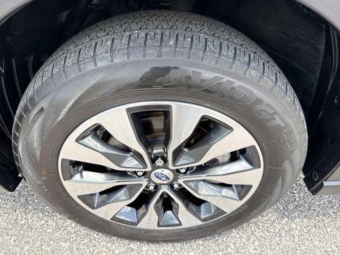 Used 2023 Subaru Outback Touring XT AWD/4WD image 11