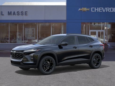 New 2026 Chevrolet Trax LT w/ Driver Confidence Package FWD image 2