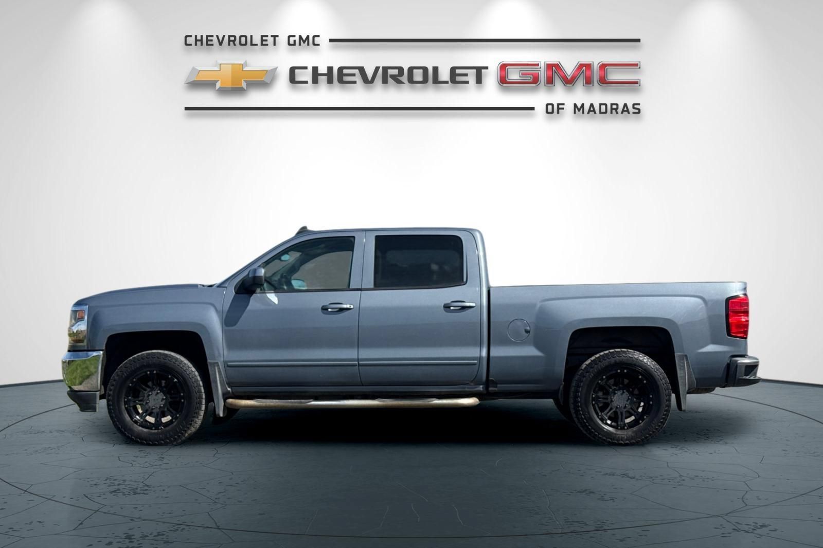 Used 2016 Chevrolet Silverado 1500 LT w/ All Star Edition AWD/4WD image 6