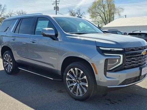 New 2026 Chevrolet Tahoe High Country w/ Sun And Tow Package AWD/4WD image 1