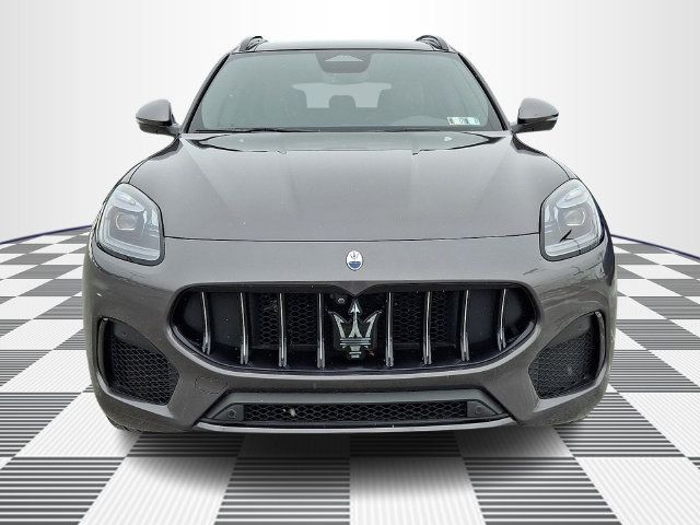Certified 2025 Maserati Grecale GT AWD/4WD image 6