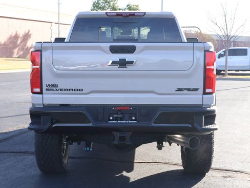 New 2026 Chevrolet Silverado 2500 ZR2 w/ LPO, Dark Essentials Package image 31
