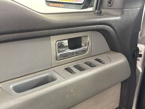 Used 2011 Ford F150 XLT w/ XLT Convenience Pkg AWD/4WD image 13