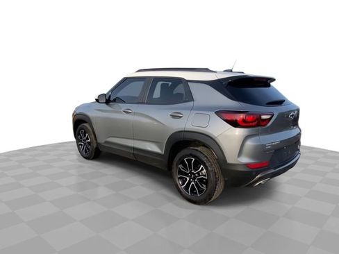 Used 2024 Chevrolet TrailBlazer ACTIV w/ Convenience Package image 8