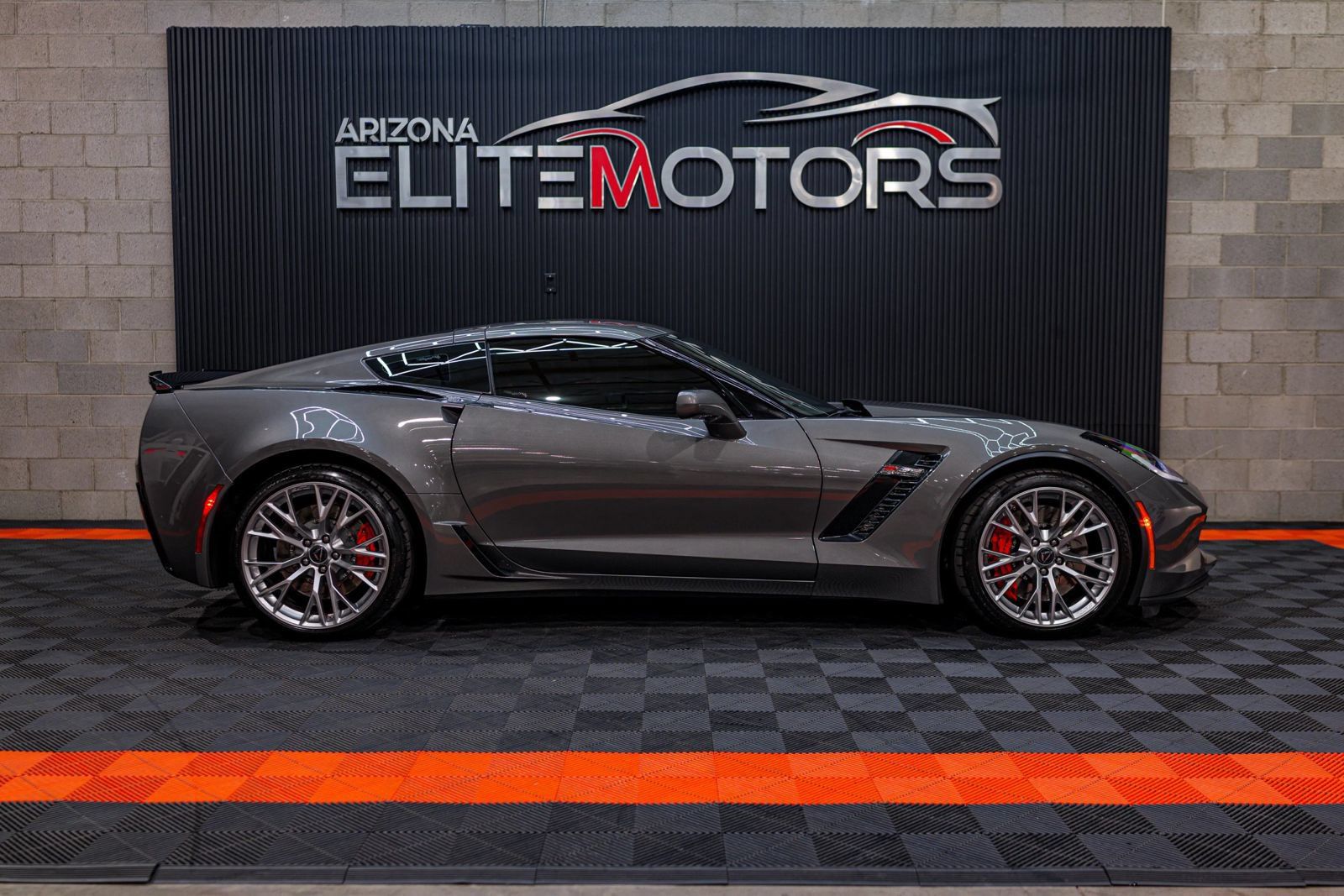 Used 2016 Chevrolet Corvette Z06 w/ 2LZ Preferred Equipment Group RWD image 14