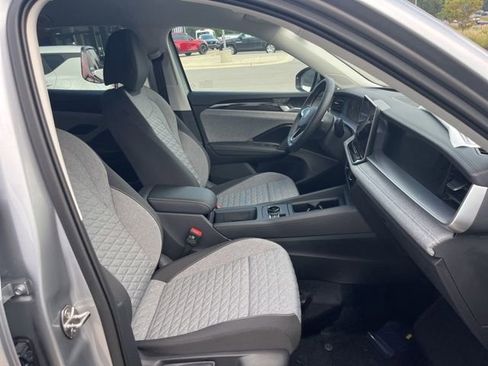 New 2025 Volkswagen Tiguan S image 28