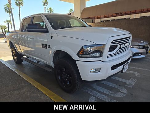 Used 2018 RAM 2500 Laramie w/ Sport Appearance Group AWD/4WD image 3