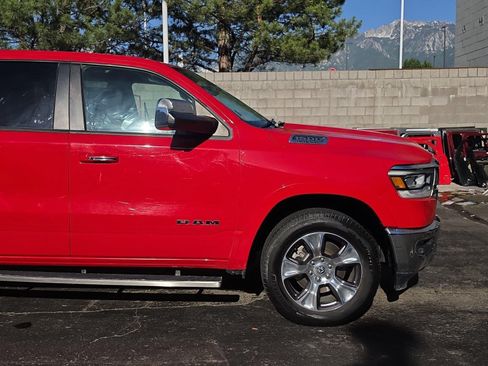 Used 2019 RAM 1500 Laramie AWD/4WD image 11