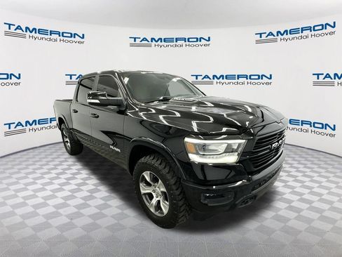 Used 2021 RAM 1500 Laramie w/ Sport Appearance Package AWD/4WD image 7