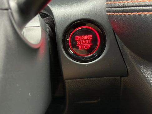 Certified 2025 Honda HR-V Sport image 24