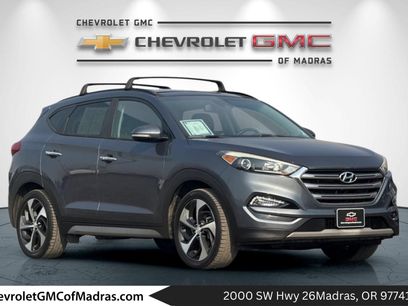 Used 2017 Hyundai Tucson Limited w/ Limited Ultimate Package 03