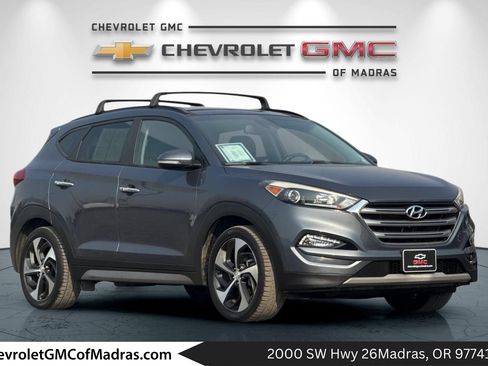 Used 2017 Hyundai Tucson Limited w/ Limited Ultimate Package 03 FWD image 1