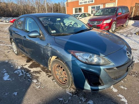 Used 2011 MAZDA MAZDA3 i Sport image 3