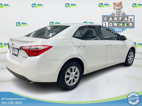 Used 2016 Toyota Corolla LE FWD image 5