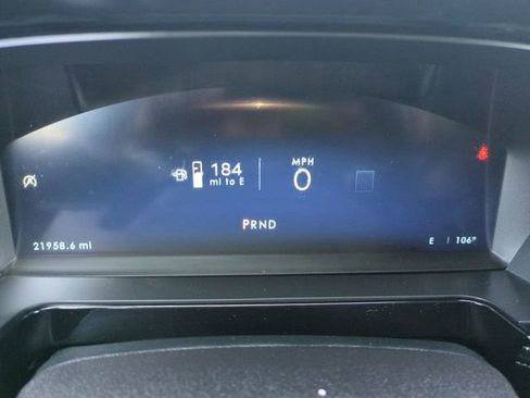 Used 2025 Lincoln Corsair AWD w/ Equipment Group 101A image 30