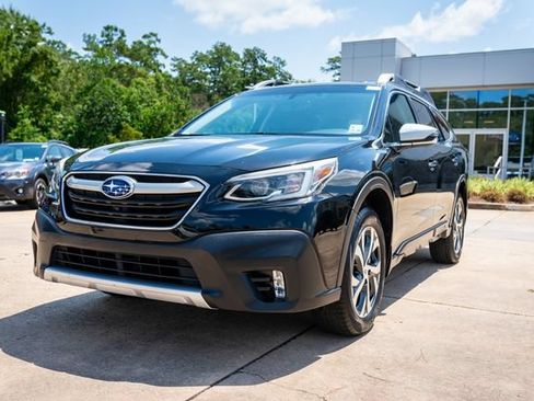 Used 2020 Subaru Outback Touring w/ Popular Package #2 AWD/4WD image 11