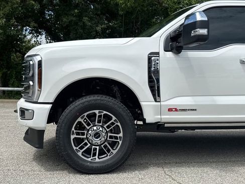 New 2026 Ford F250 Platinum w/ Platinum Plus Package AWD/4WD image 5