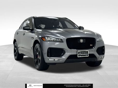Used 2020 Jaguar F-PACE S image 1