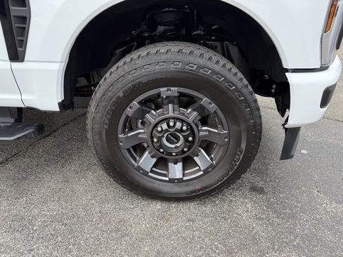 Used 2026 Ford F250 XL w/ STX Appearance Package image 32