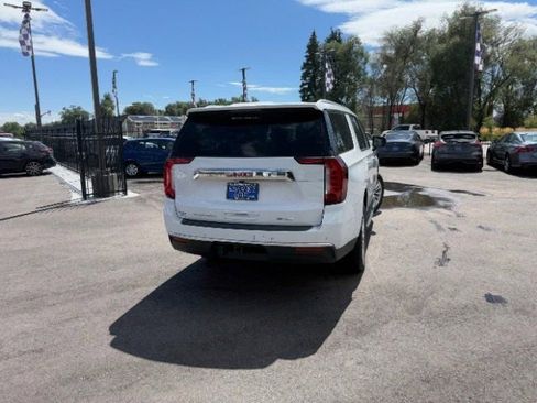 Used 2023 GMC Yukon XL SLT AWD/4WD image 26