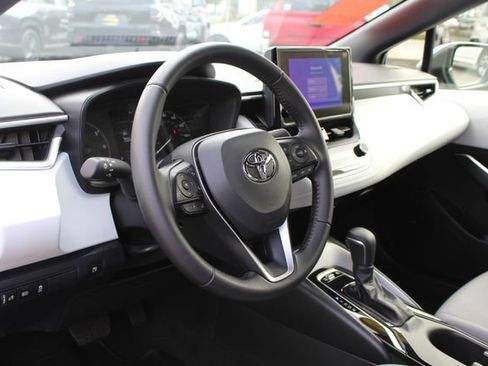Certified 2025 Toyota Corolla SE FWD image 47