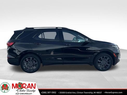 Certified 2023 Chevrolet Equinox RS AWD/4WD image 8