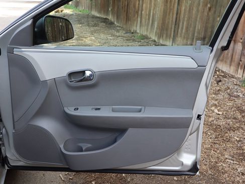 Used 2008 Chevrolet Malibu LS FWD image 26