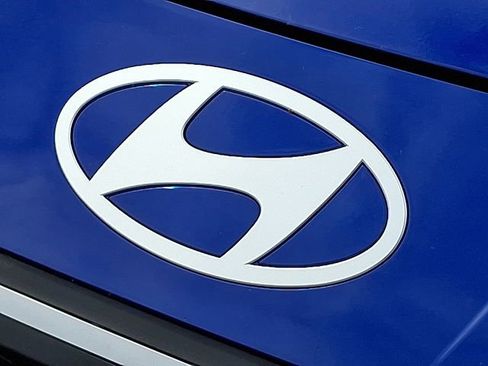 Used 2024 Hyundai Elantra SEL FWD image 4