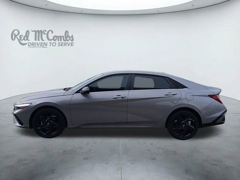 New 2026 Hyundai Elantra SEL Sport Premium FWD image 2