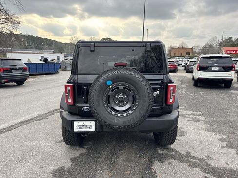 New 2025 Ford Bronco Outer Banks w/ Sasquatch Package image 6