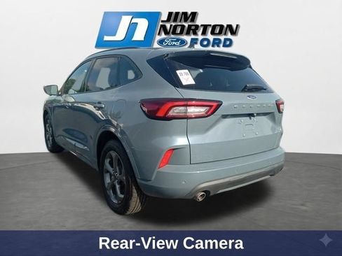 Used 2023 Ford Escape ST-Line w/ Tech Pack #1 FWD image 7