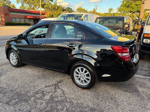 Used 2019 Chevrolet Sonic LT FWD image 8