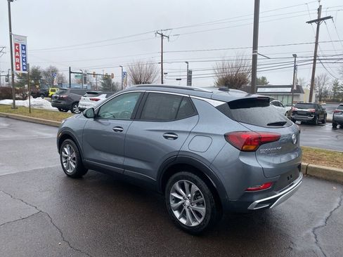 Used 2022 Buick Encore GX Essence w/ Experience Buick Package AWD/4WD image 5