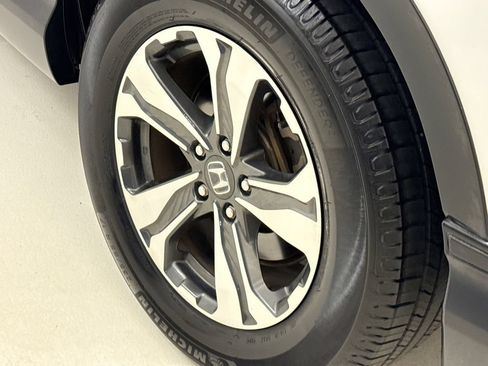 Used 2019 Honda CR-V LX image 10