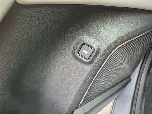 Used 2025 Acura MDX SH-AWD w/ Advance Package image 27