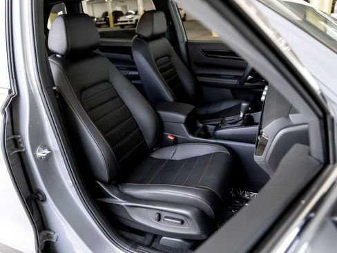 Used 2025 Honda CR-V Sport Touring image 26