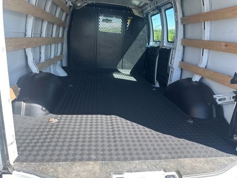 Used 2023 Chevrolet Express 2500 Work Van w/ Driver Convenience Package image 21