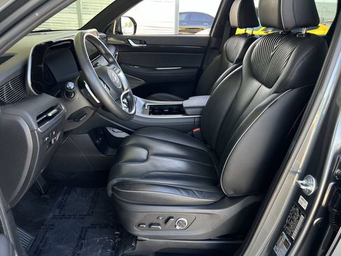 Used 2024 Hyundai Palisade Calligraphy FWD image 18