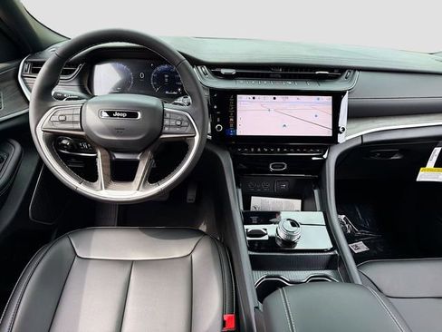 New 2026 Jeep Grand Cherokee L Limited AWD/4WD image 24