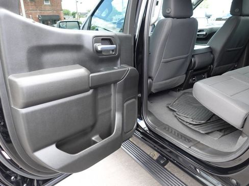 Used 2023 Chevrolet Silverado 1500 Custom AWD/4WD image 21