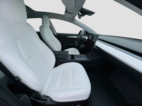 Used 2021 Tesla Model 3 Standard Range Plus RWD image 20