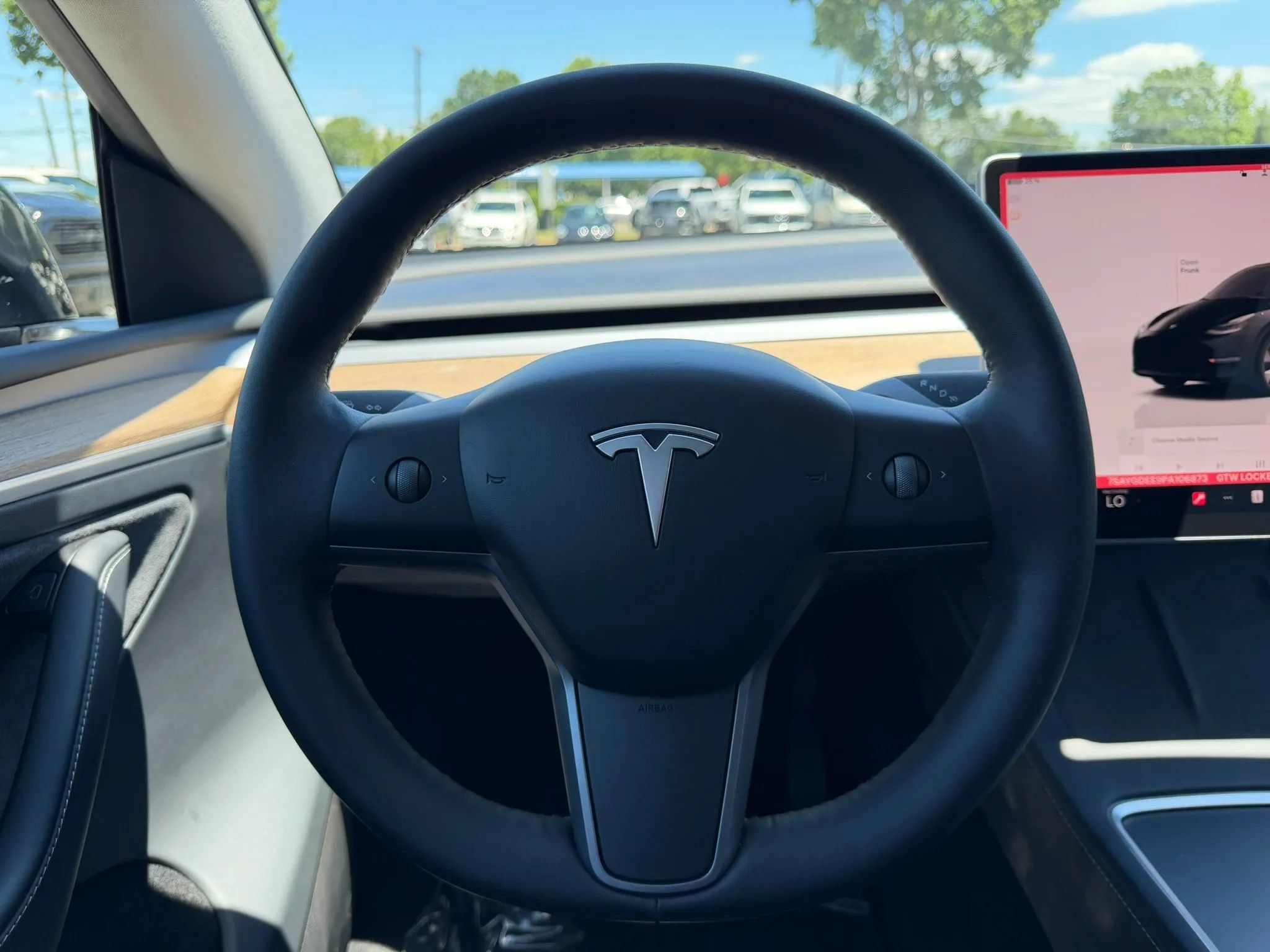 Used 2023 Tesla Model Y Long Range AWD/4WD image 11