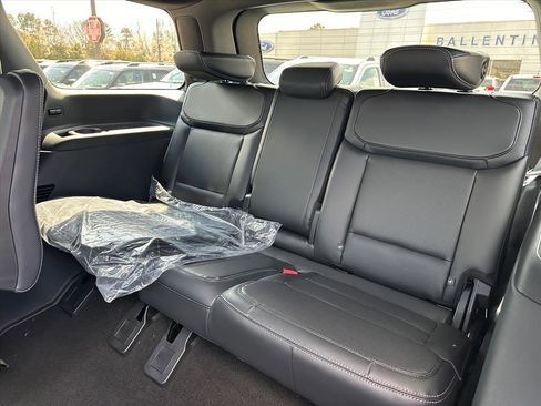 New 2026 Ford Expedition Platinum w/ Stealth Performance Package image 12